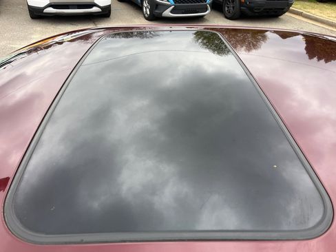 Used 2013 Toyota Avalon image 8