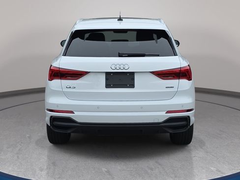Certified 2025 Audi Q3 2.0T Premium w/ Convenience Package AWD/4WD image 6