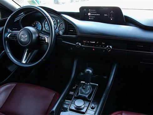 Used 2025 MAZDA MAZDA3 Carbon image 31