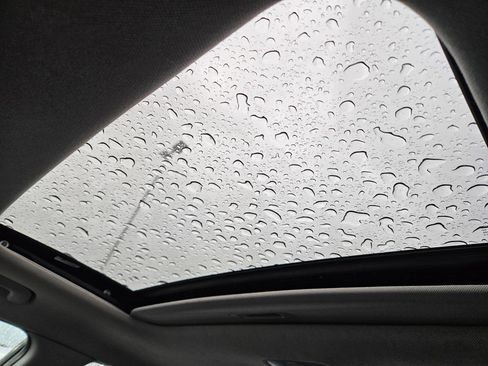 Used 2017 Hyundai Elantra Value Edition w/ Cargo Package image 16