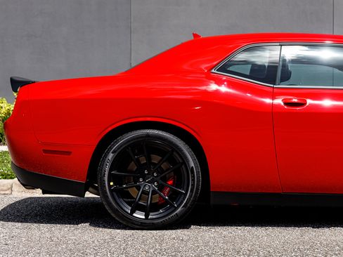 Used 2023 Dodge Challenger SRT Hellcat image 10