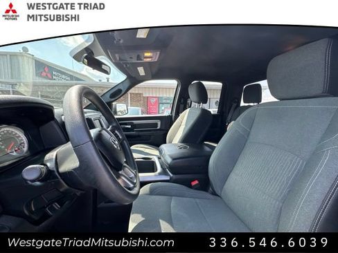 Used 2021 RAM 1500 Warlock w/ Warlock Decor Package AWD/4WD image 7