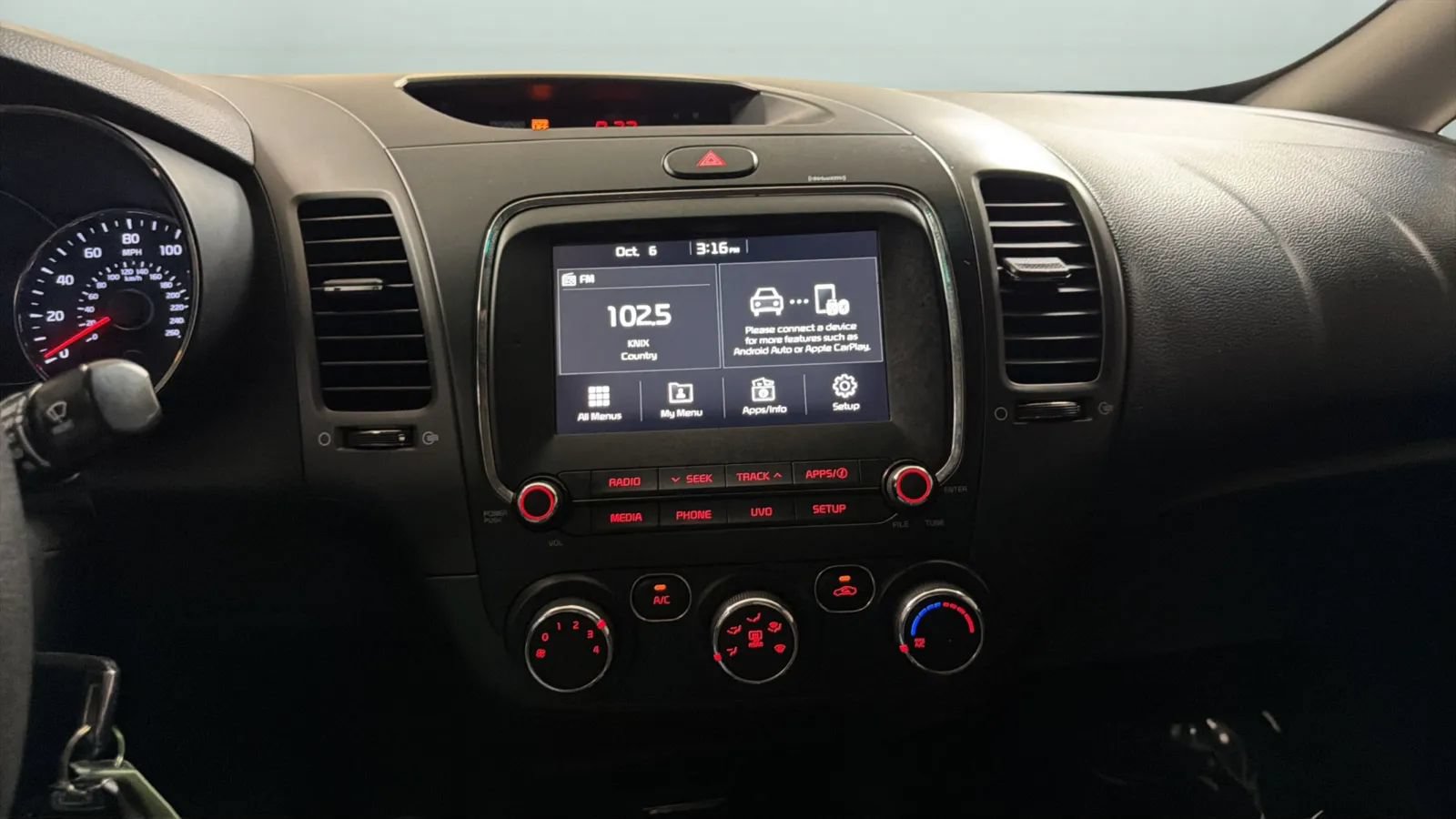 Used 2018 Kia Forte LX w/ LX Popular Package FWD image 13