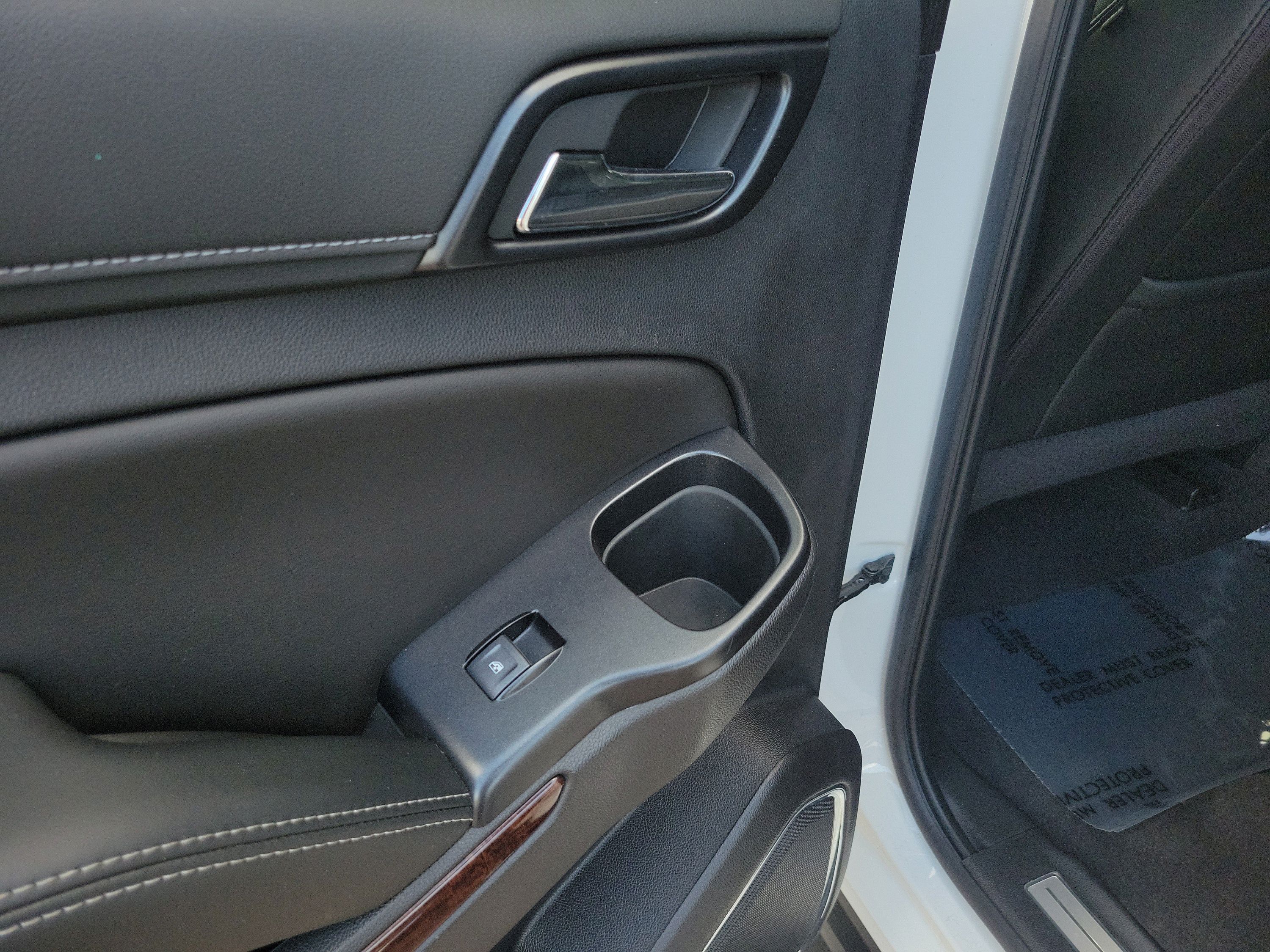 Used 2020 GMC Yukon SLT w/ Open Road Package RWD image 9