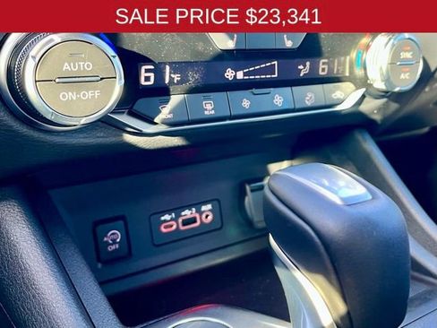 New 2025 Nissan Sentra SR image 28