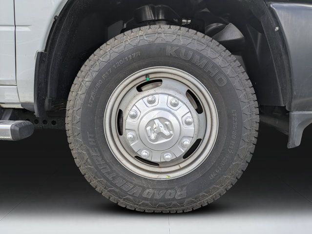 Used 2022 RAM 3500 Tradesman AWD/4WD image 10