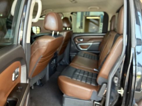 Used 2017 Nissan Titan Platinum Reserve RWD image 23