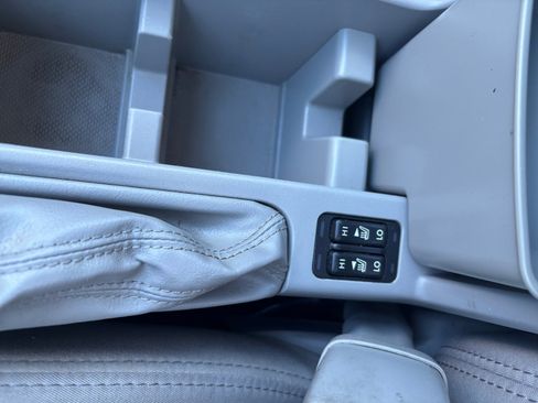 Used 2012 Subaru Forester 2.5X Premium w/ All-Weather Pkg image 16