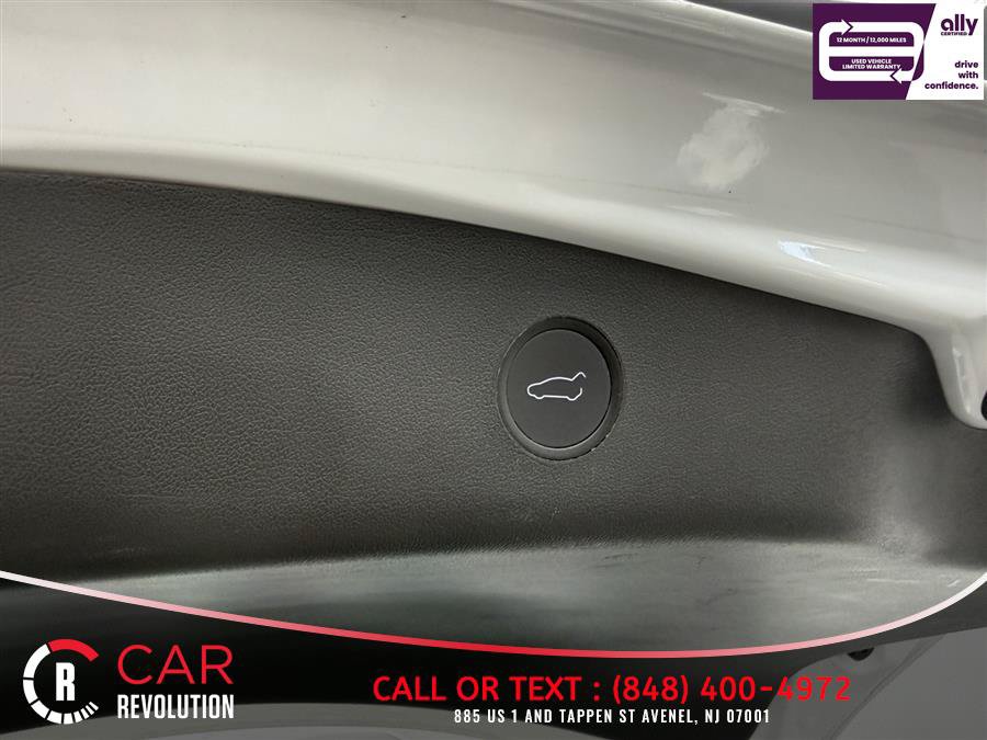 Used 2022 Tesla Model 3 Long Range AWD/4WD image 7