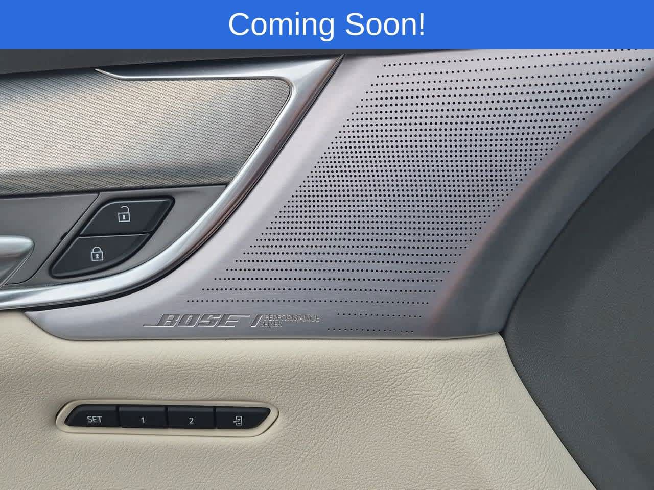 Used 2024 Cadillac XT5 Premium Luxury w/ LPO, Floor Liner Package AWD/4WD image 31
