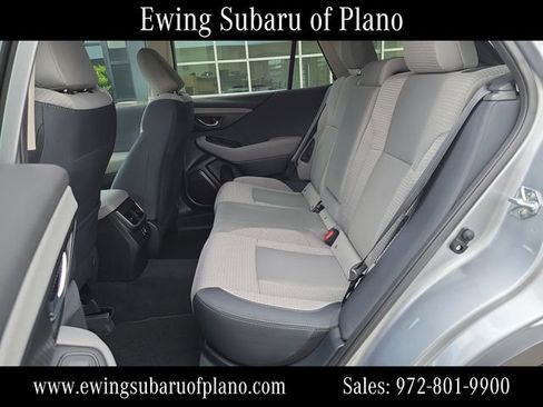 Used 2025 Subaru Outback Premium image 24