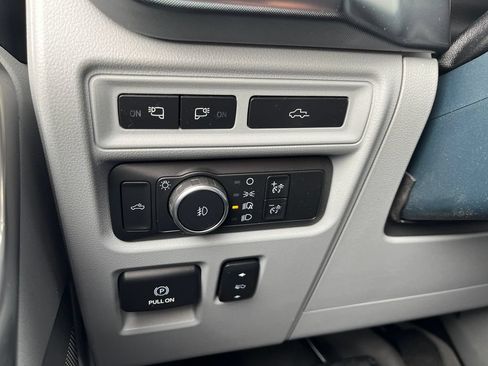 Used 2021 Ford F150 Limited AWD/4WD image 21