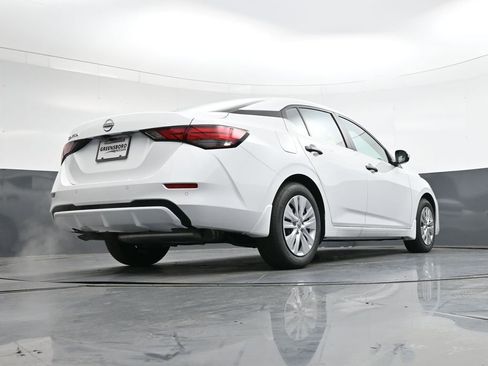 Certified 2025 Nissan Sentra S image 37