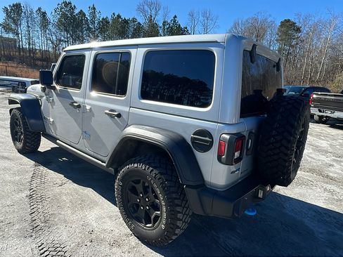 Used 2023 Jeep Wrangler Unlimited image 10