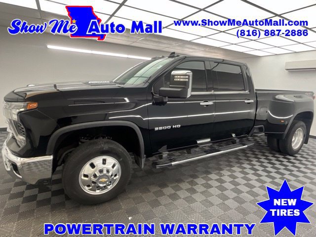 Used 2024 Chevrolet Silverado 3500 LTZ w/ LTZ Plus Package AWD/4WD image 1