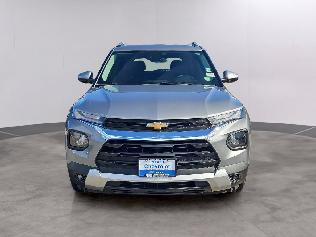 Used 2023 Chevrolet TrailBlazer LT AWD/4WD image 2