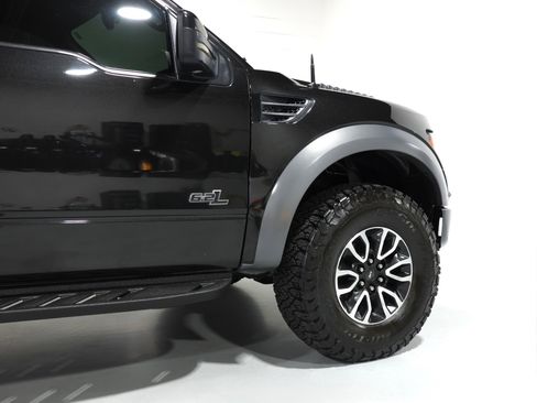 Used 2013 Ford F150 Raptor w/ Luxury Equipment Group image 55