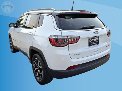 Certified 2025 Jeep Compass Limited AWD/4WD image 13