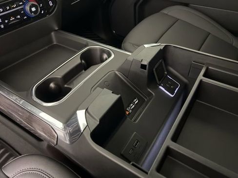 New 2026 Chevrolet Silverado 3500 LTZ w/ LTZ Premium Package image 27