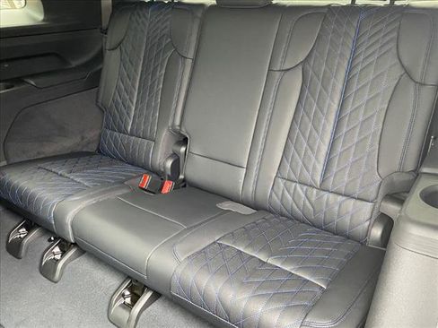 New 2025 Cadillac Escalade IQ Luxury 1 w/ Smart Trailering package image 18