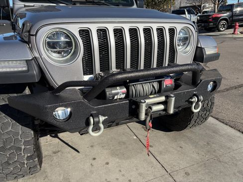 Used 2018 Jeep Wrangler Unlimited Sahara image 22