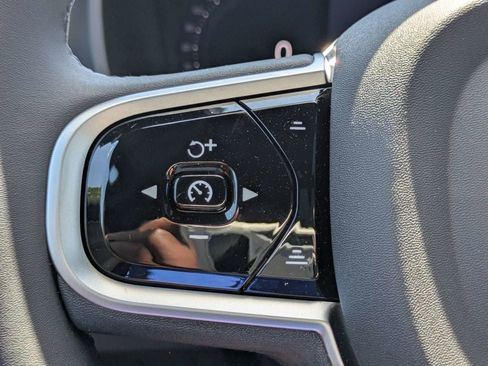 New 2026 Volvo XC90 T8 Plus w/ Protection Package Premier AWD/4WD image 30