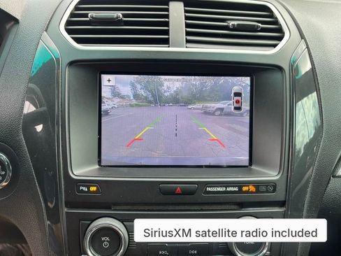 Used 2017 Ford Explorer XLT w/ Equipment Group 202A image 37