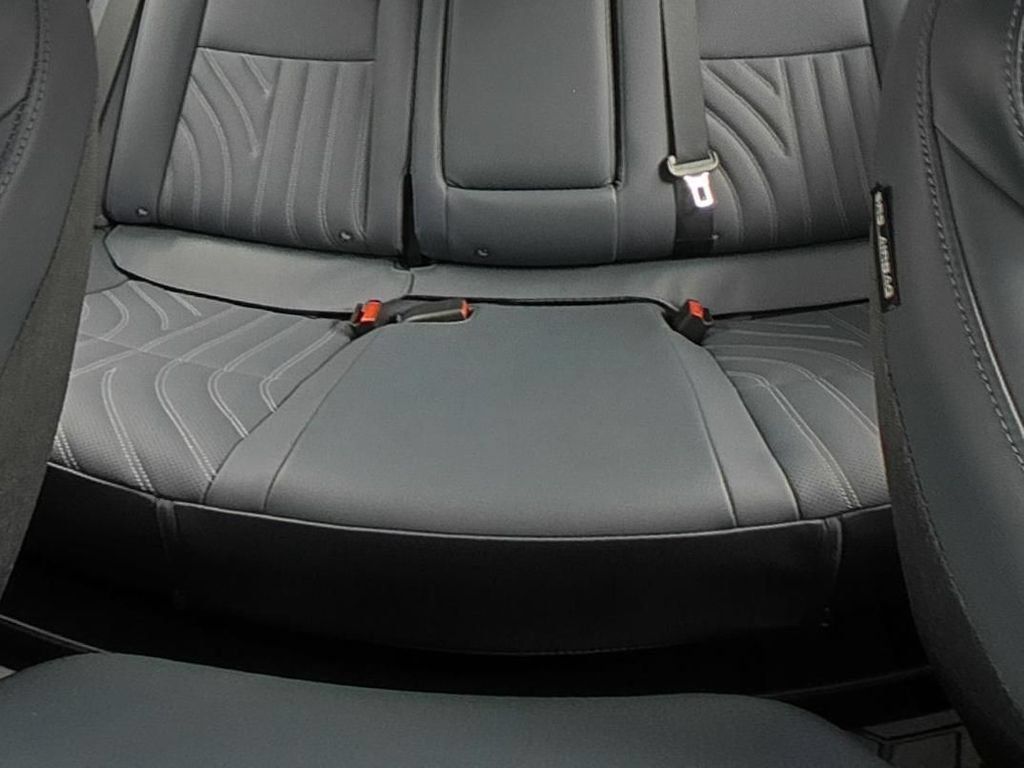 Used 2024 Nissan Ariya AWD image 23
