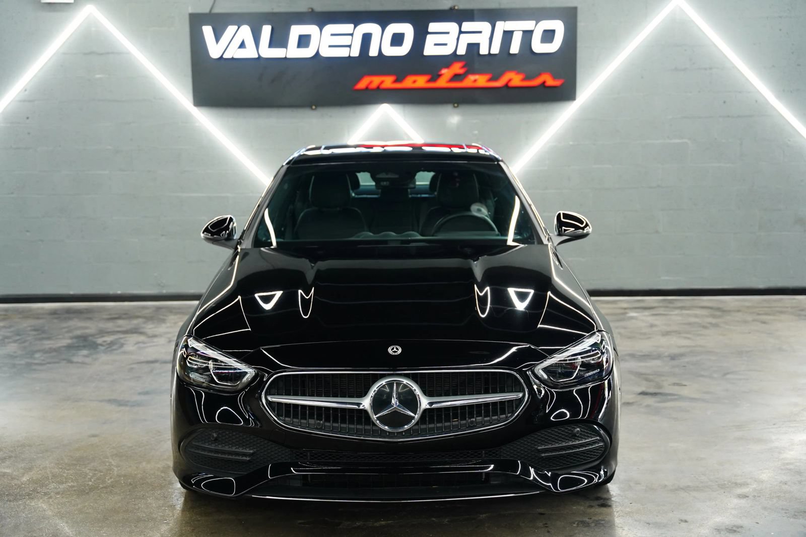Used 2024 Mercedes-Benz C 300 4MATIC Sedan image 6