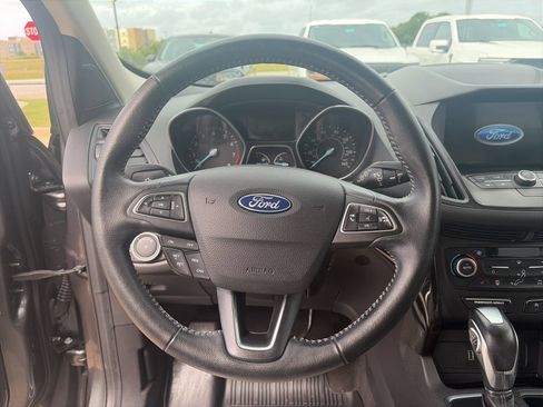 Certified 2019 Ford Escape SEL FWD image 19