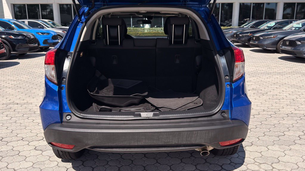 Used 2021 Honda HR-V EX image 19