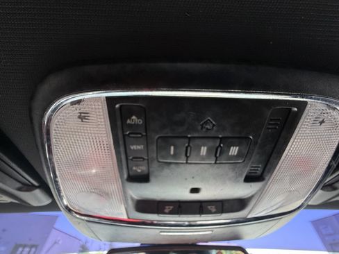 Used 2016 Dodge Charger R/T w/ Plus Group RWD image 45
