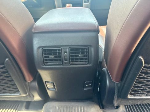 Used 2016 Toyota 4Runner Limited AWD/4WD image 35
