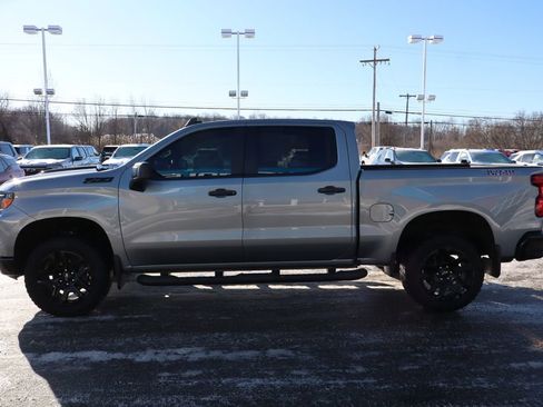 Used 2024 Chevrolet Silverado 1500 Custom Trail Boss w/ LPO, Dark Essentials Package image 28