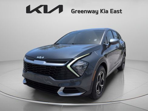 Used 2023 Kia Sportage LX FWD image 10
