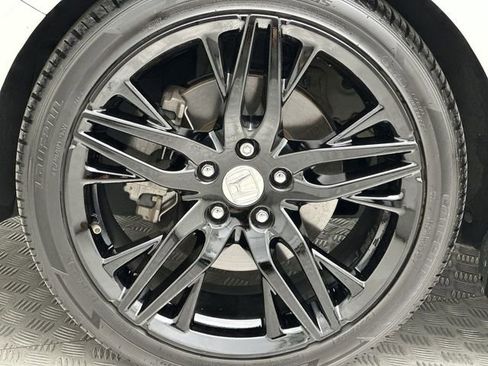 Used 2021 Honda Accord Touring image 10