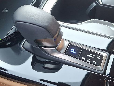 Used 2025 Lexus NX 350 AWD w/ Premium Package image 16