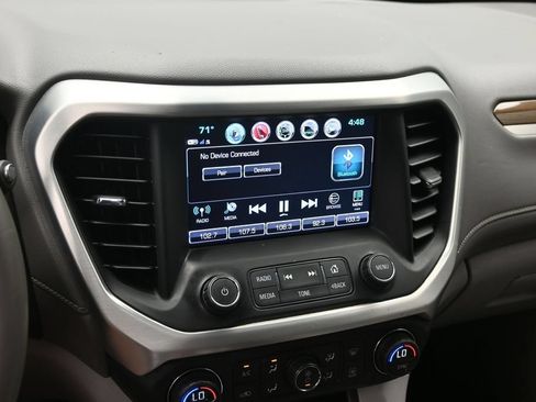 Used 2017 GMC Acadia SLE FWD image 14