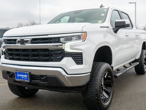 Used 2025 Chevrolet Silverado 1500 LT w/ Work Truck Package image 2