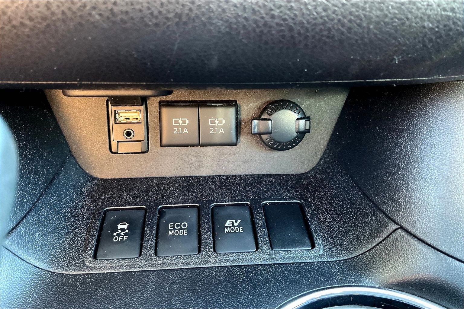 Used 2017 Toyota Highlander Limited Platinum AWD/4WD image 15