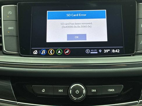 Used 2024 Buick Enclave Premium AWD/4WD image 19