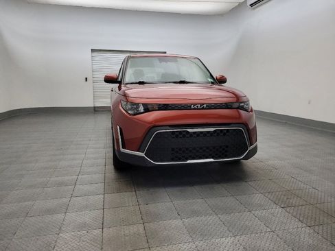 Used 2023 Kia Soul LX image 14