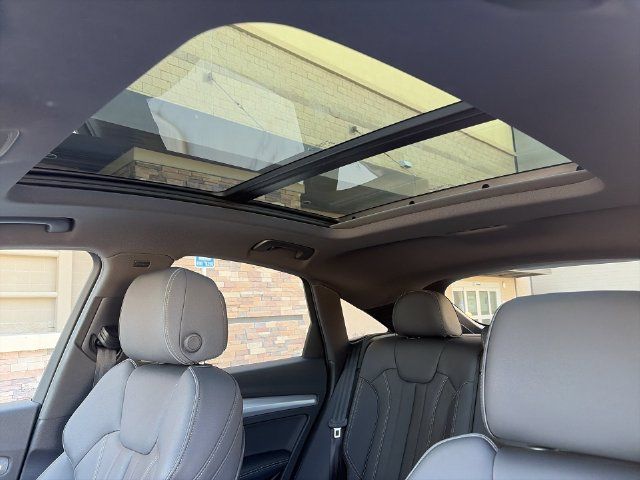 Used 2023 Audi Q5 2.0T Premium Plus AWD/4WD image 19