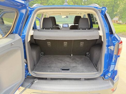 Used 2020 Ford EcoSport SE FWD image 9