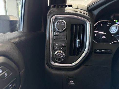 Used 2023 GMC Sierra 2500 AT4 w/ AT4 Premium Plus Package AWD/4WD image 24