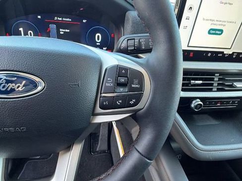 New 2026 Ford Explorer Active image 28