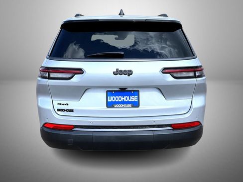 New 2026 Jeep Grand Cherokee L Limited w/ Limited Altitude Package AWD/4WD image 6