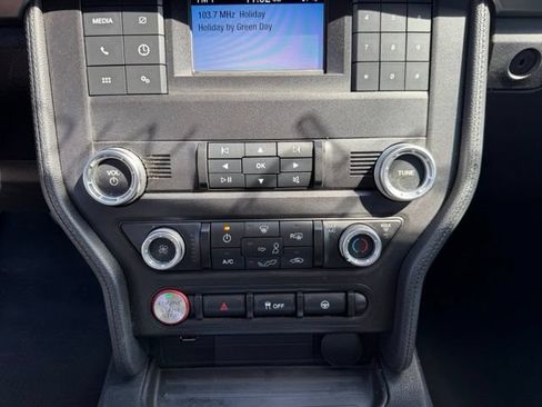Used 2023 Ford Mustang GT RWD image 18
