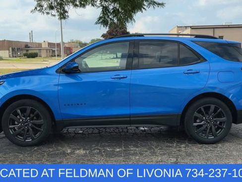 Used 2024 Chevrolet Equinox RS w/ LPO, Floor Liner Package FWD image 5