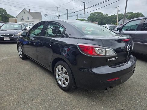 Used 2013 MAZDA MAZDA3 i Sport FWD image 23